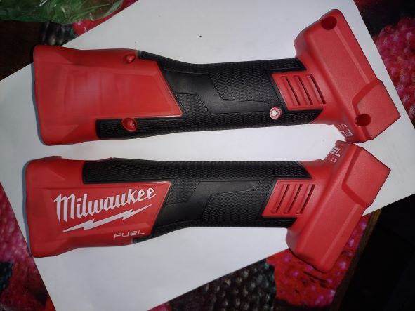 MILWAUKEE-M18CAG125X-korpus